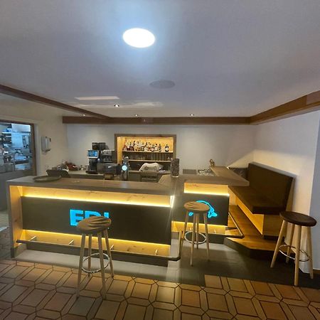 Hotel Edi ザムナウン エクステリア 写真
