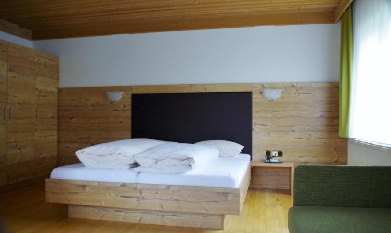Hotel Edi ザムナウン エクステリア 写真