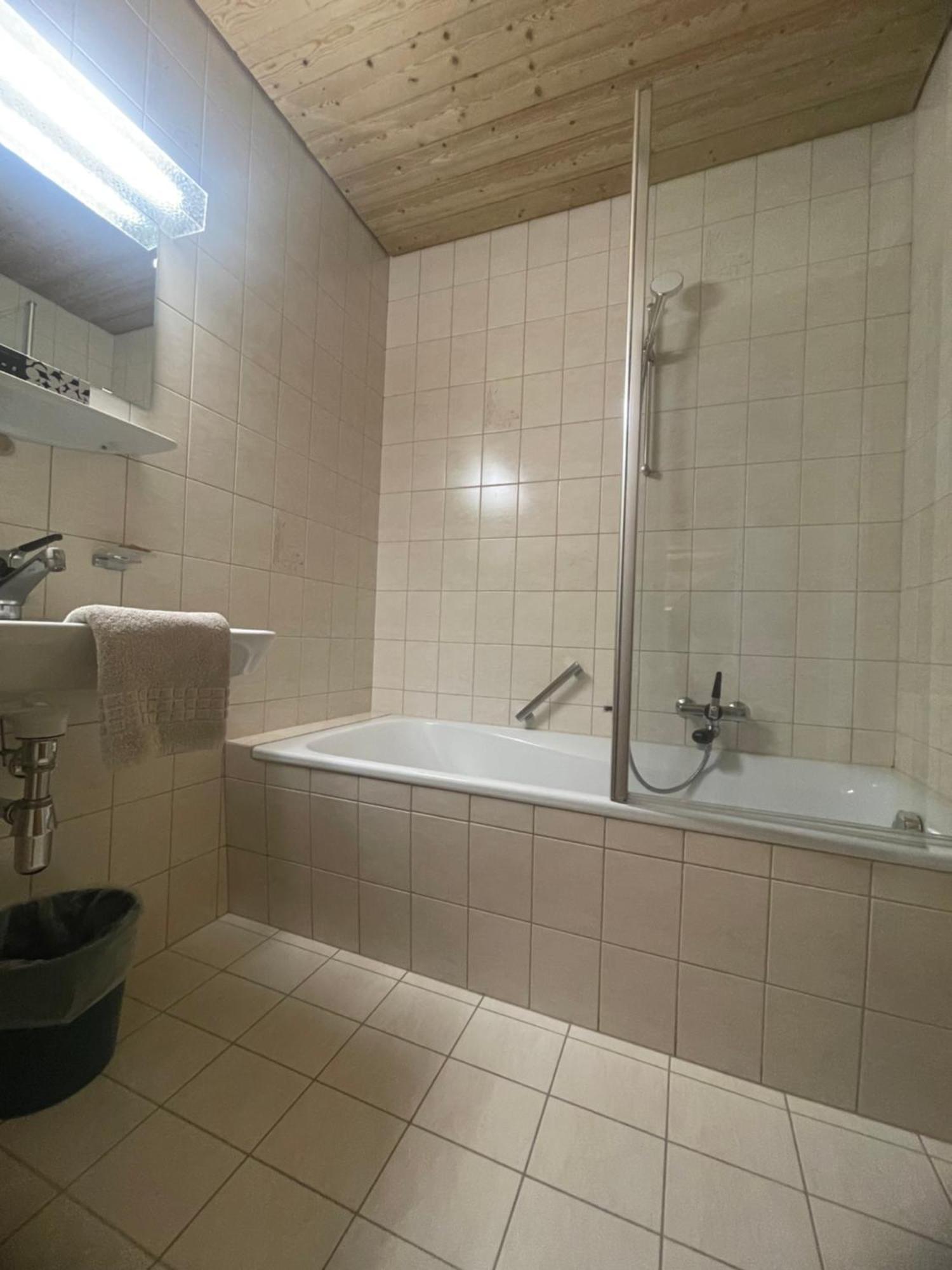 Hotel Edi ザムナウン エクステリア 写真