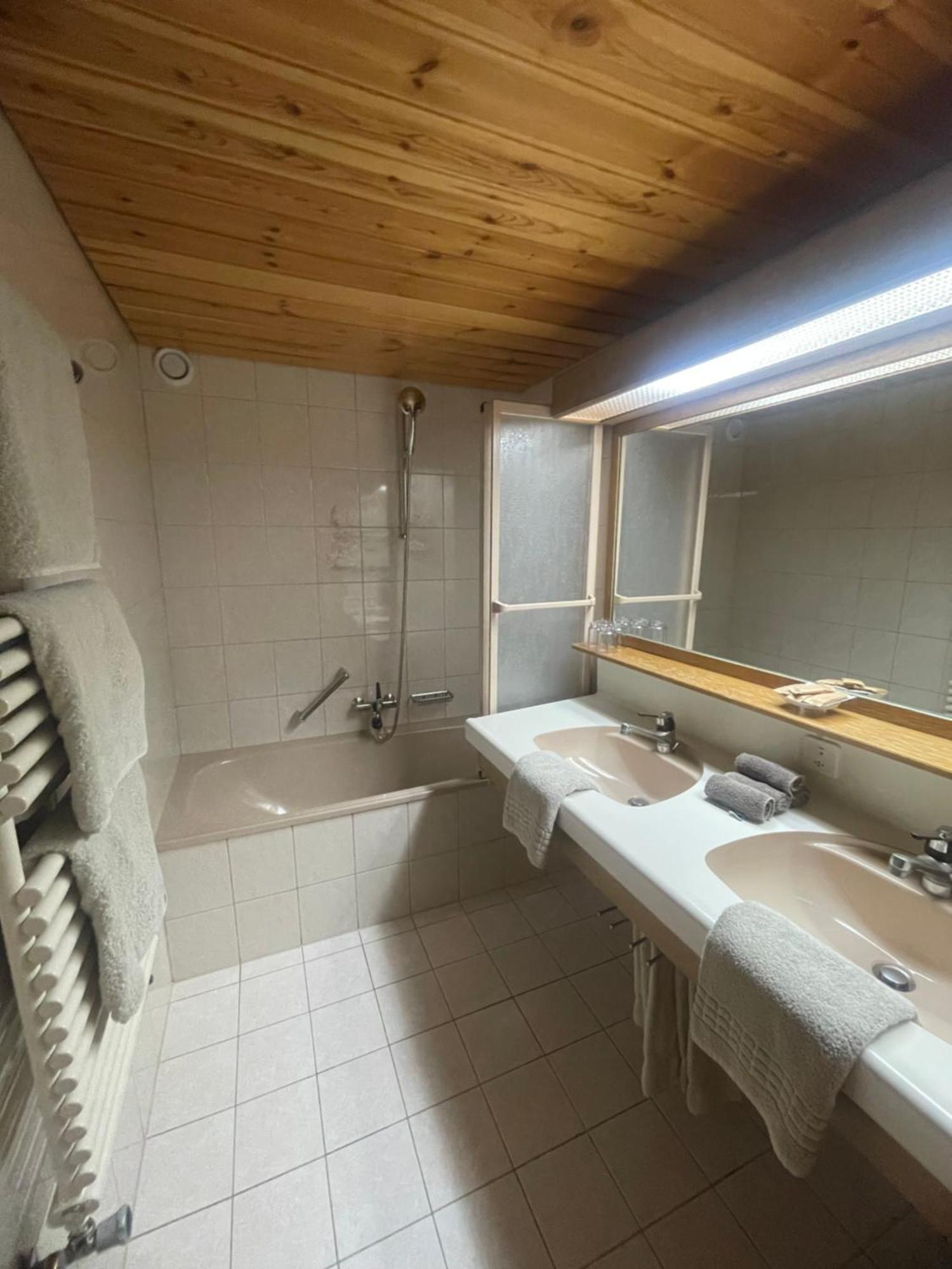 Hotel Edi ザムナウン エクステリア 写真